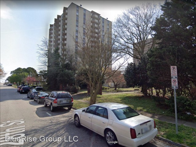 Main picture of Condominium for rent in Newport News, VA